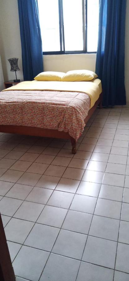 Hostal Iberia Талара Экстерьер фото